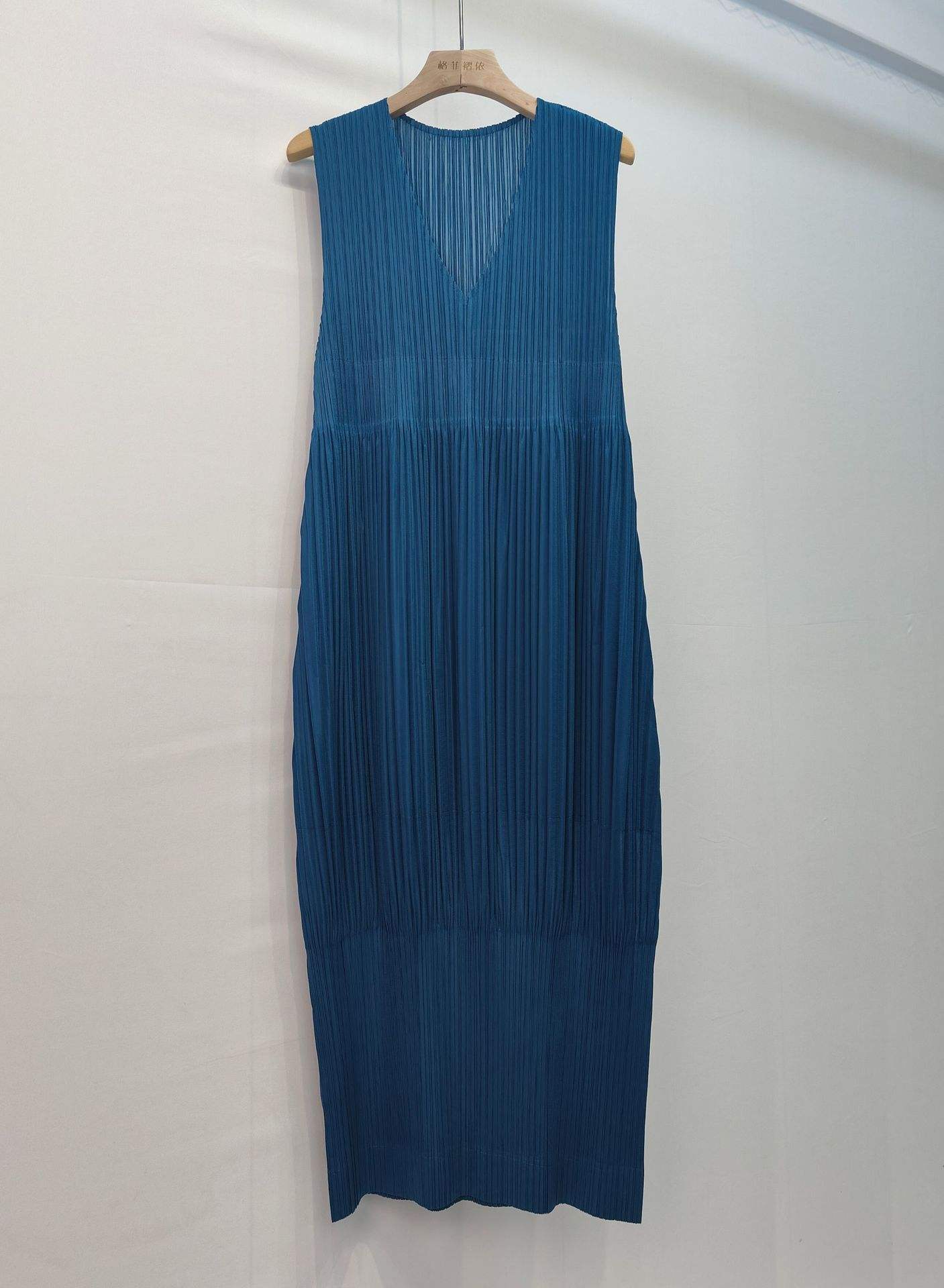 สีน้ำเงิน