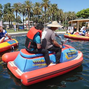 Haute qualité gonflable Mini Jet Ski eau flottant électrique Jet Ski gonflable fête bateau Jetski avec <span class=keywords><strong>moteur</strong></span> <span class=keywords><strong>moteur</strong></span> location d'événement - Product Image 3