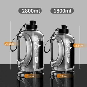 Botella de Agua Ligera Libre de BPA para Gimnasio/Camping con Asa Antiderrames para Agua Hirviendo, Deportes y Bebidas al Aire Libre - Product Image 2
