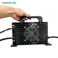 Chargeur de batterie LiFePO4 OEM 48V 51.2V 2000W 30A Chargeur rapide pour moto électrique et scooter