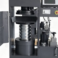 Machine d'essai de compression électro-hydraulique 2000 kN EN ASTM pour cubes et cylindres de béton