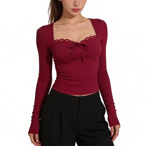 Haut court à manches longues pour femme avec dentelle - T-shirt ajusté à col en V et nœud sur le devant, tendance - Product Image 1