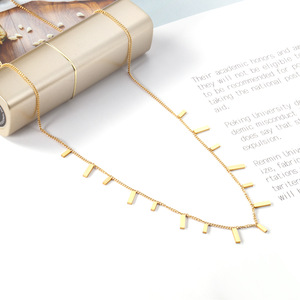 Collar con colgante de corazón de acero inoxidable, chapado en oro de 18 quilates, colgante geométrico, cadena para clavícula, accesorio de joyería de moda para mujer - Product Image 3