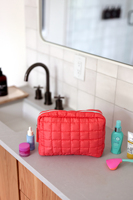 OEM Großhandel Benutzerdefiniertes Logo Gesteppte Designer-Kosmetiktasche Premium Reise-Toilettenartikel-Organizer Box Make-up-Tasche