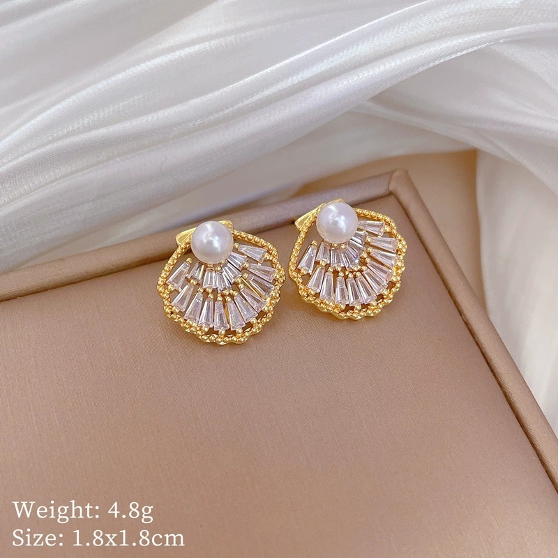 Boucles d'oreilles en or 6