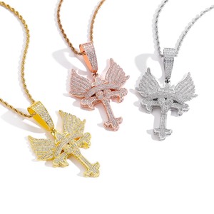 Collier UWIN Hip Hop en laiton plaqué or 18 carats avec pendentif <span class=keywords><strong>triple</strong></span> croix en zircon et grappe de trois croix en CZ taille baguette 5A - Product Image 6