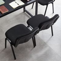 Chaise de bureau ergonomique moderne en tissu avec design empilable, cadre en métal durable pour usage domestique et commercial