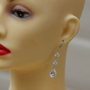 Eleganti Orecchini Lunghi a Goccia per Donne, Accessori per Orecchie Semplici con Nappine per Uso Quotidiano - Product Image 3