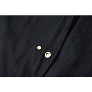 Chaqueta Varsity Louis Vuitton Negra de Gamuza con Logotipo Bordado de Monograma Gigante - Product Image 2