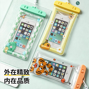 Funda Impermeable para Teléfono con Diseño de Dibujos Animados, Compatible con Pantalla Táctil, para Natación y Actividades al Aire Libre, con Asa Suave, Material de PVC - Product Image 3