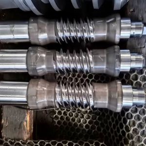 Prix d'usine Arbre à vis sans fin Arbre d'entraînement à vis sans fin de différentes tailles de haute précision personnalisé - Product Image 1