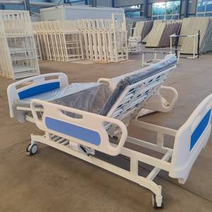 Lit médical manuel double à bascule avec barrière de sécurité en ABS pour personnes âgées et patients paralysés - Product Image 3