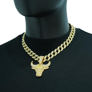 Liontin kepala banteng Hip Hop, aksesori jalanan kalung rantai Kuba berlian imitasi berkilau lapis emas Aloi - Product Image 2