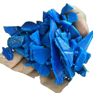 Trung Quốc Nhà máy bán nhựa HDPE trống tái chế màu xanh Flakes tự nhiên công nghiệp chất thải chai nhựa phế liệu hạt