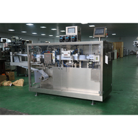 Petite machine en plastique entièrement automatique de forme-remplissage-joint d'ampoule (FFS) pour l'emballage liquide