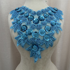 3D Embroidered Heart-Shaped Floral Lace Trim Sew-On Patches for Hats PVC <strong>Material</strong> with Rhinestones Felt Type Lace Fabric - Product Image 2