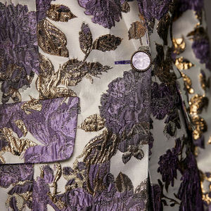 Hochwertiger, eleganter Damen-Retro-Jacquard-Anzug mit lila Blumenmuster, Metallic-Farben, langer Schnitt, Knopfverschluss - Product Image 2