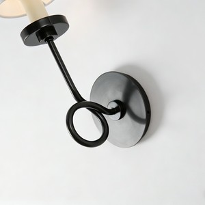 Lámpara de pared inalámbrica de metal cobrizo de estilo nórdico clásico; funciona con pilas, fuente de luz E14; adecuada para áreas de estar - Product Image 5