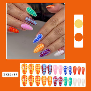 <span class=keywords><strong>Faux</strong></span> ongles press-on pré-dessinés en forme d'amande, plaques à poser pour le nail art des doigts - Product Image 2