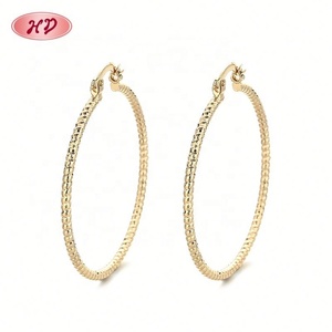Pendientes de Aro Vintage Unisex Chapados en Oro de 18K con Circonita, Regalo de Aniversario, Joyería, Accesorio de Moda, Venta al por Mayor - Product Image 3