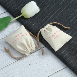 Sacs à cordon en coton personnalisés 8x10 cm, réutilisables, écologiques, pour bijoux, avec logo personnalisé - Product Image 2