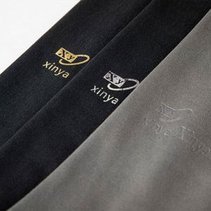 Pochette en microfibre douce pour lunettes, avec logo personnalisé en relief, pour la vente en gros - Product Image 4