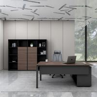Bureau administratif moderne, durable, en forme de L, pour travailler, bureau de patron, stable et respectueux de l'environnement