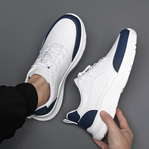 Chaussures en cuir décontractées pour hommes, style britannique, talon bas, semelle légère, pour le bureau et la carrière, avec coutures et pompons, origine Wenzhou - Product Image 4