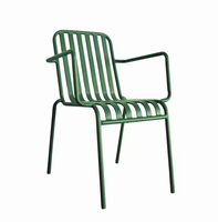 Fauteuil en métal empilable d'intérieur moderne chaise de salle à manger colorée pour maison appartement salle de bain panneau en MDF pour usage extérieur