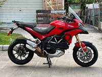 Moto Ducati MTS1200S Multistrada d'occasion, puissante, pour longues distances, avec quatre modes de conduite