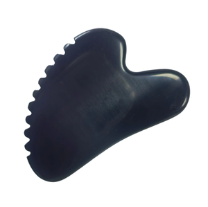 Herramienta de raspado facial de obsidiana con borde dentado en forma de corazón para el cuidado de la piel y lifting facial. - Product Image 1