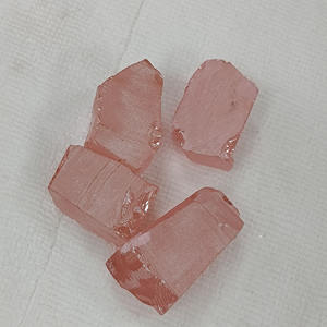 Zirconia cúbica sintética de color rosa sin cortar, piedra en bruto, materia prima para la fabricación de gemas sueltas - Product Image 4