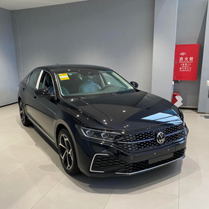Auto Usado Más Económico <span class=keywords><strong>VOLKSWAGEN</strong></span> <span class=keywords><strong>Passat</strong></span> Pro 2023 380TSI Versión Longteng Nuevo Euro VI R18 Cuero Izquierda Aleación de Aluminio Tracción Delantera - Product Image 1