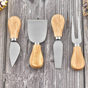 Juego de 4 utensilios de cocina de acero inoxidable al por mayor: espátula para pizza y pastel, raspador, cortador de queso y cuchillo con mango de madera - Product Image 4