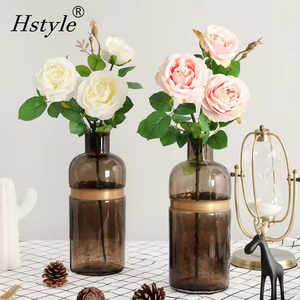 Hstyle Dernière Usine Directe Plutus <span class=keywords><strong>Chat</strong></span> <span class=keywords><strong>Fleur</strong></span> Distributeur Artificiel <span class=keywords><strong>Fleur</strong></span> Pivoines Western <span class=keywords><strong>Blanc</strong></span> Rose Rose Fleurs Artificielles - Product Image 3