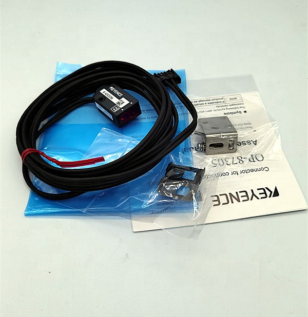 キーエンス！KEYENCE！LV-NH42！センサー！ LV-NH42 2025年製 箱潰れ有 レーザセンサ ヘッド キーエンス センサ