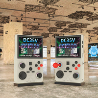 Vente en gros de R36s Retro ARKOS 3.5, écran couleur HD, double joystick, système Linux, console de jeu portable, 128 Go, 10000 jeux intégrés