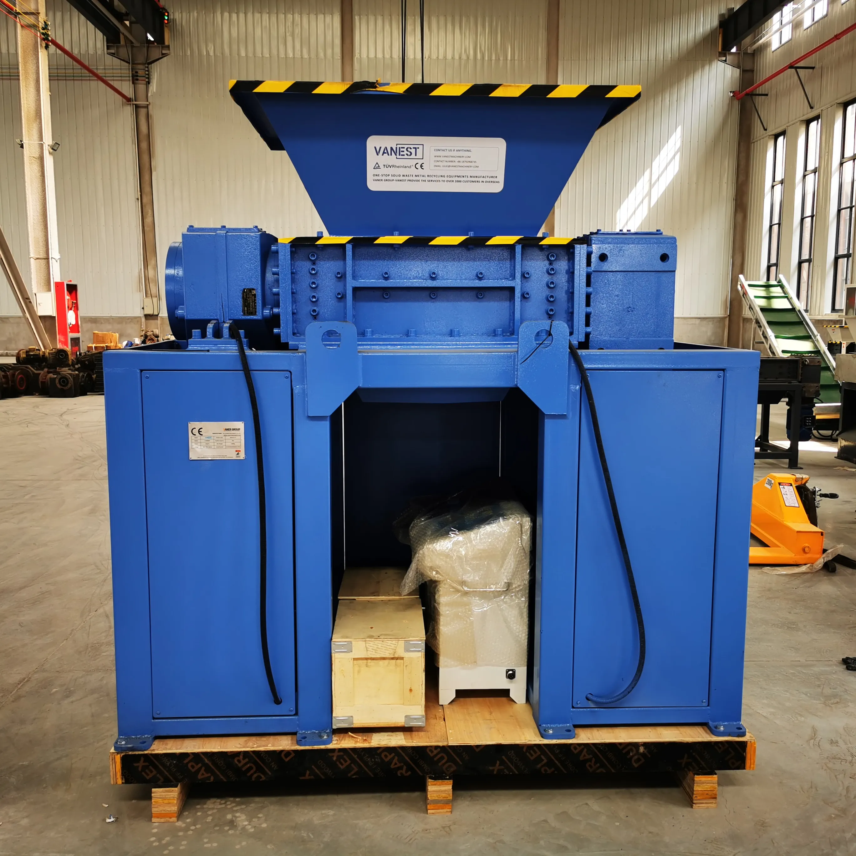 Vanest Industrieel Afval Recycling Koperdraad Kabel Ijzer Staal Metaalschroot Plastic Kleine Shredder Machine