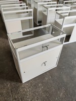 Comptoir d'exposition pliable en alliage d'aluminium avec verre trempé 100 cm pour bijoux et accessoires lors des salons professionnels