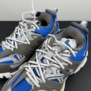 Dernières tendances : Chaussures de course respirantes en maille à lacets pour hommes, série LED, baskets classiques légères, anti-odeur, tendance mode - Product Image 3