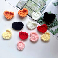 Nouveaux produits 2026 : Mini-cœurs artisanaux de 3*2,5 cm pour accessoires de crochet DIY, vêtements, sacs et accessoires, à moins de 1 dollar 03