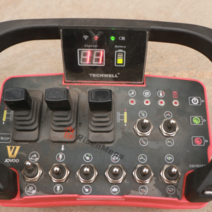 Risenmega Q355D acier 200KG grue sur chenilles automotrice 18-22m batterie au lithium sécurité certifié CE nouvelle flèche araignée usage domestique - Product Image 5