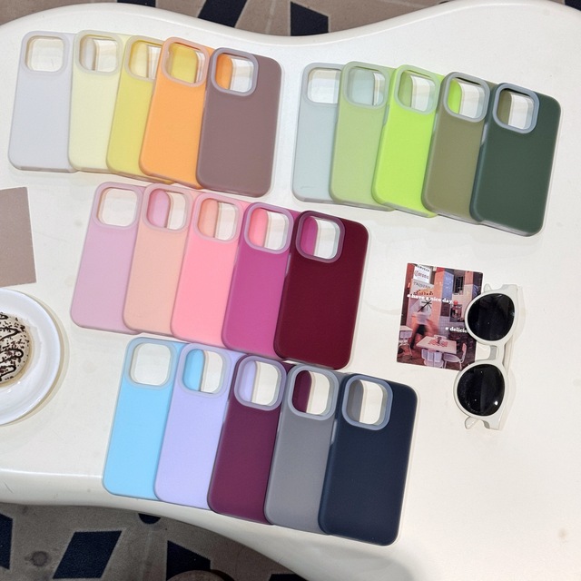 Luxury Silicone Liquid Jelly for 16 Pro Max Phone Case with Large Hole Design Shockproof Customizable Logo