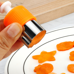 Ensemble de 8 <span class=keywords><strong>emporte</strong></span>-pièces en acier inoxydable avec <span class=keywords><strong>poussoir</strong></span> en plastique Coupe-fruits <span class=keywords><strong>et</strong></span> légumes pour la cuisine <span class=keywords><strong>et</strong></span> la cuisson - Product Image 4