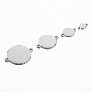 Pendentif personnalisé unisexe en acier inoxydable plaqué or 18 carats avec motif, serti clos, tendance, pour fêtes, vente en gros, idéal pour le dropshipping - Product Image 6