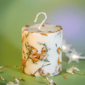 LANJO AROMA Bougie en cire de soja écologique Fleurs séchées biologiques Parfum frais Faite à la main Longue durée pour la décoration de la maison Méditation - Product Image 3