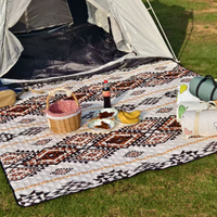 Tapis de pique-nique extra large, épais, imperméable, résistant à l'usure, portable, avec logo OEM personnalisé, pour le camping en plein air, la plage, usage général