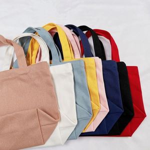 Sac fourre-tout réutilisable pour femme en toile personnalisée avec logo sur mesure pour impression professionnelle - Product Image 1