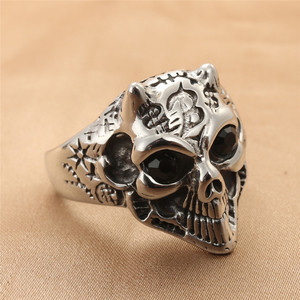 Stainless Steel <b>Skull</b> <b>Ring</b> Men's Punk Style Silver Black Diamond Party Jewelry Geometric Skeleton Design 290120 - Product Image 1