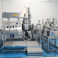 Fournisseurs d'équipements cosmétiques 300kg Machine de mélange de cuisson émulsifiante sous vide de crème de type levage Mélangeur cosmétique Silverson